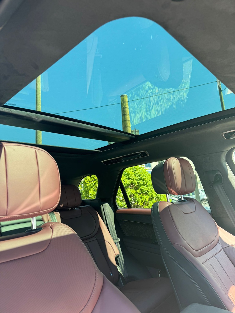 2023 Land Rover Range Rover Sport P510e Autobiography - Image 9